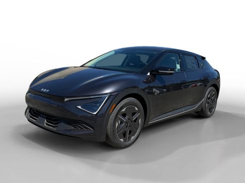 New 2026 Kia EV6 Light RWD image 1