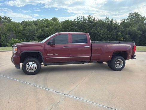 Used 2015 GMC Sierra 3500 Denali w/ Duramax Plus Package AWD/4WD image 2