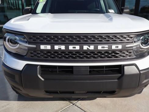 Used 2025 Ford Bronco Sport Big Bend AWD/4WD image 15