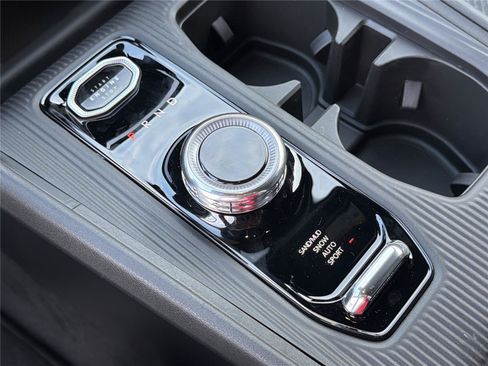 New 2026 Jeep Cherokee Laredo AWD/4WD image 30