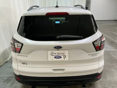 Used 2017 Ford Escape Titanium FWD image 5