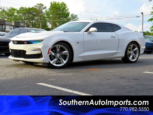 Used 2021 Chevrolet Camaro SS image 1