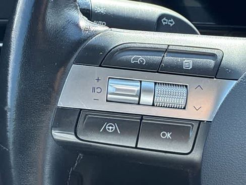 Used 2024 Hyundai Kona SEL FWD image 24