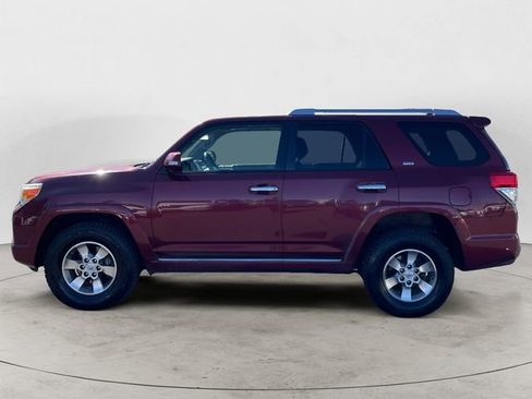 Used 2013 Toyota 4Runner SR5 w/ Convenience Pkg AWD/4WD image 2