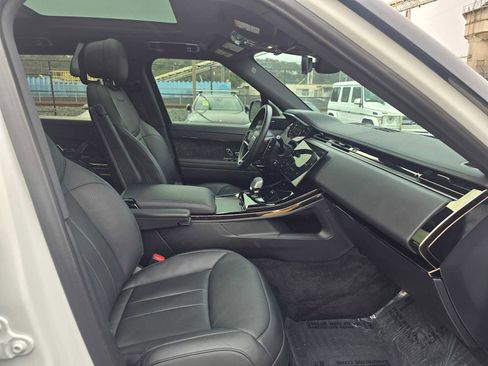 Used 2024 Land Rover Range Rover Sport Dynamic SE image 11