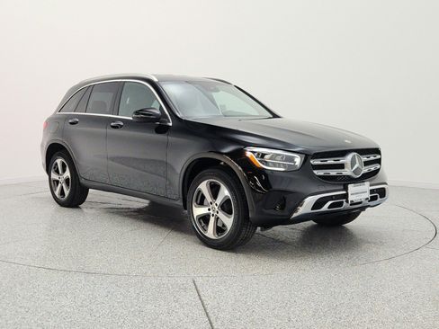 Certified 2022 Mercedes-Benz GLC 300 image 3
