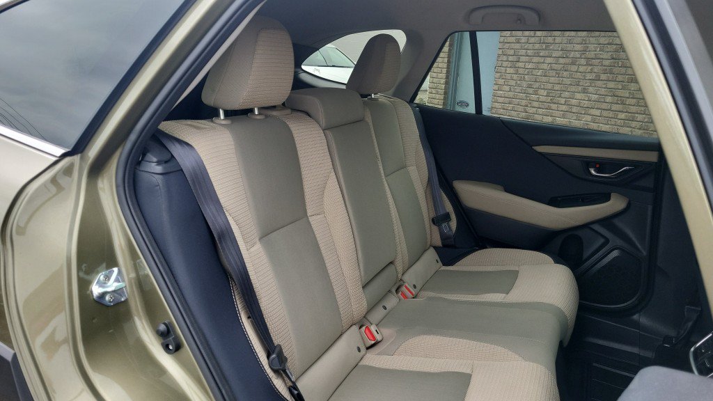 Used 2023 Subaru Outback Premium AWD/4WD image 23