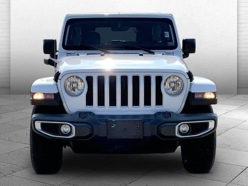 Used 2022 Jeep Wrangler Unlimited Sahara w/ Cold Weather Group AWD/4WD image 2