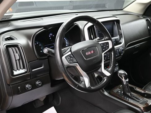 Used 2022 GMC Canyon Elevation w/ Elevation Premium Package AWD/4WD image 18