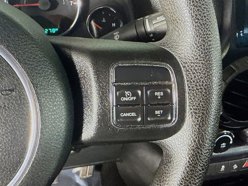 Used 2016 Jeep Wrangler Unlimited Sport image 15