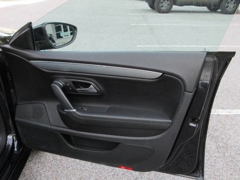 Used 2013 Volkswagen CC Lux image 26