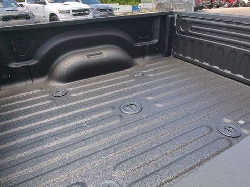 New 2026 RAM 2500 Tradesman AWD/4WD image 37