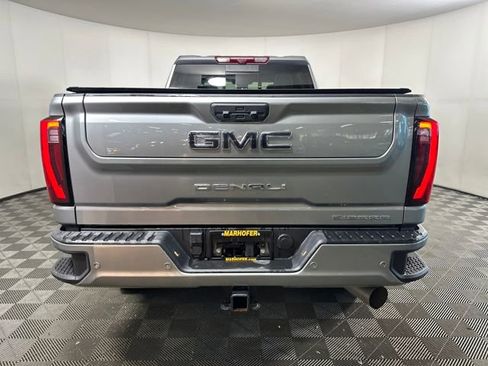 Used 2025 GMC Sierra 2500 Denali Ultimate image 4