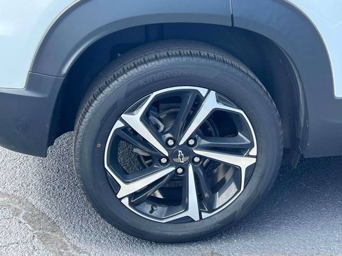 Used 2023 Chevrolet TrailBlazer RS FWD image 9
