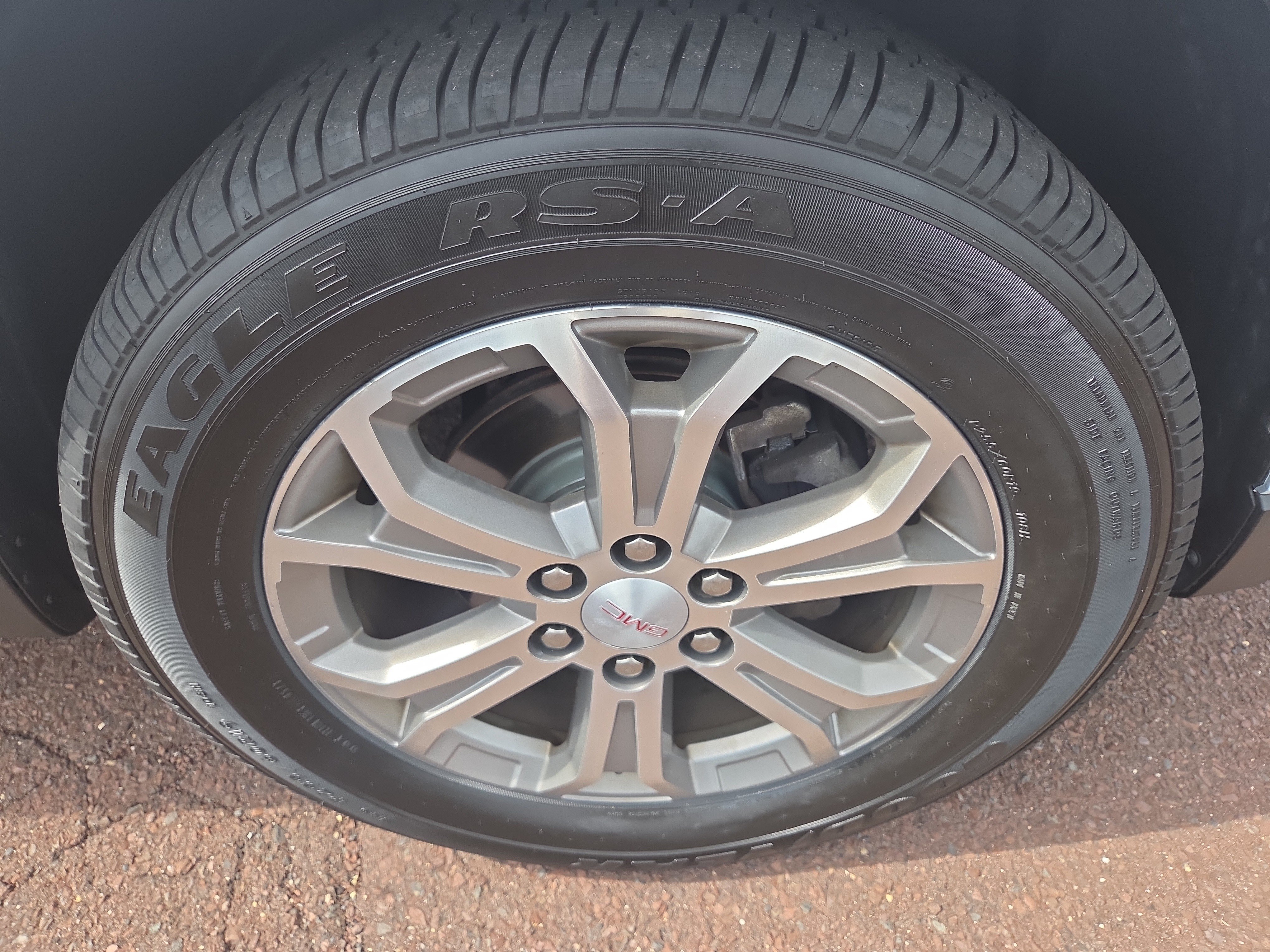 Used 2014 GMC Acadia SLT AWD/4WD image 9