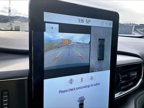 Used 2021 Ford Explorer ST w/ Premium Technology Package image 21