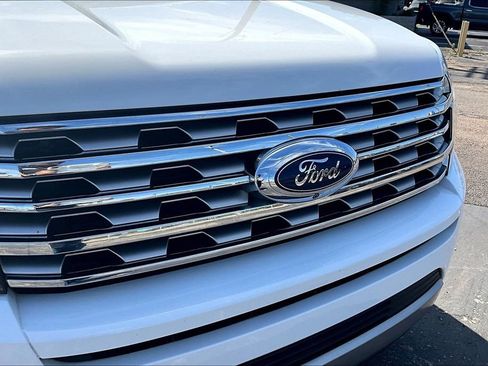 Used 2018 Ford Expedition Limited w/ Equipment Group 302A RWD image 36