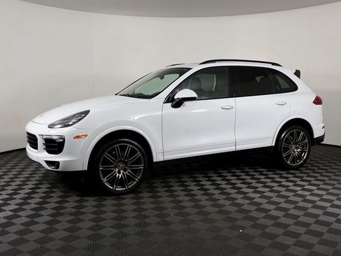 Used 2017 Porsche Cayenne Platinum Edition w/ Premium Package Plus (PJX) image 75
