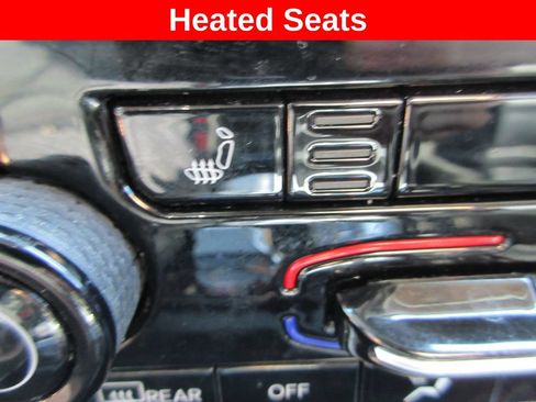 Used 2022 Jeep Grand Cherokee L Limited AWD/4WD image 18
