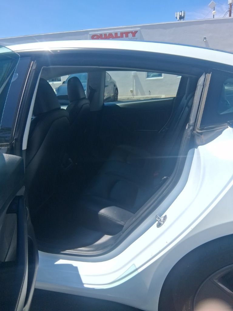 Used 2023 Tesla Model 3 Standard Range RWD image 8