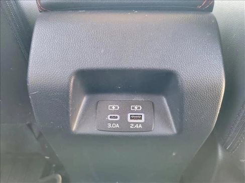 Used 2024 Subaru Crosstrek 2.0i Premium AWD/4WD image 17