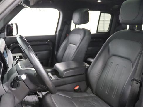 Used 2022 Land Rover Defender 110 X-Dynamic HSE image 12
