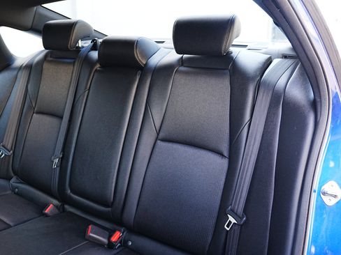 Used 2019 Honda Accord Sport image 13