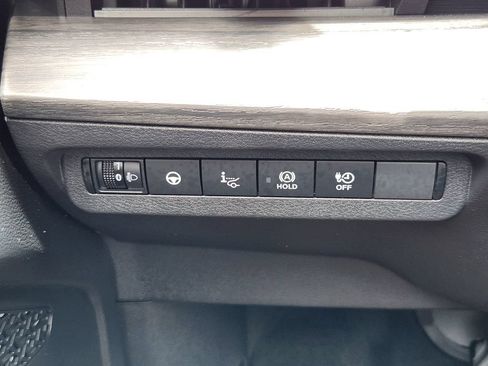 Certified 2023 Nissan Ariya FWD image 19