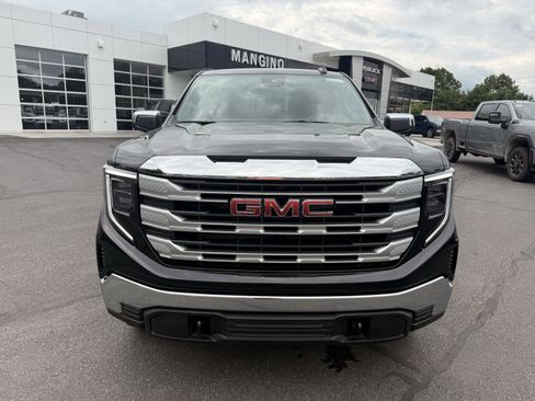 New 2025 GMC Sierra 1500 SLE w/ Preferred Package image 8