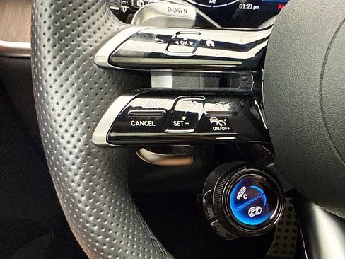 Certified 2026 Mercedes-Benz GLC 43 AMG 4MATIC image 11