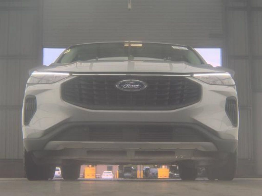 Used 2023 Ford Escape Active FWD image 4
