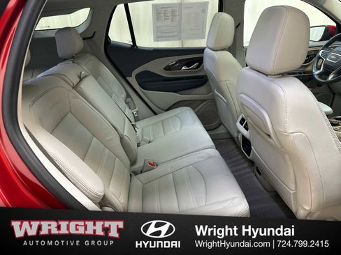 Used 2023 GMC Terrain Denali w/ Denali Premium Package image 16