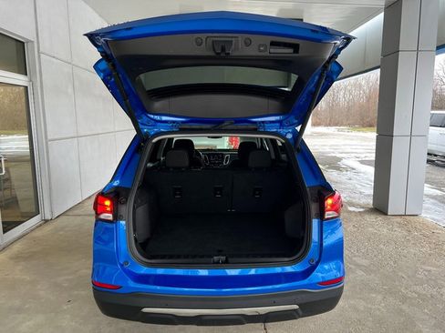 Used 2024 Chevrolet Equinox LT image 9