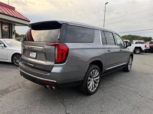 Used 2021 GMC Yukon XL Denali w/ Denali Premium Package image 5