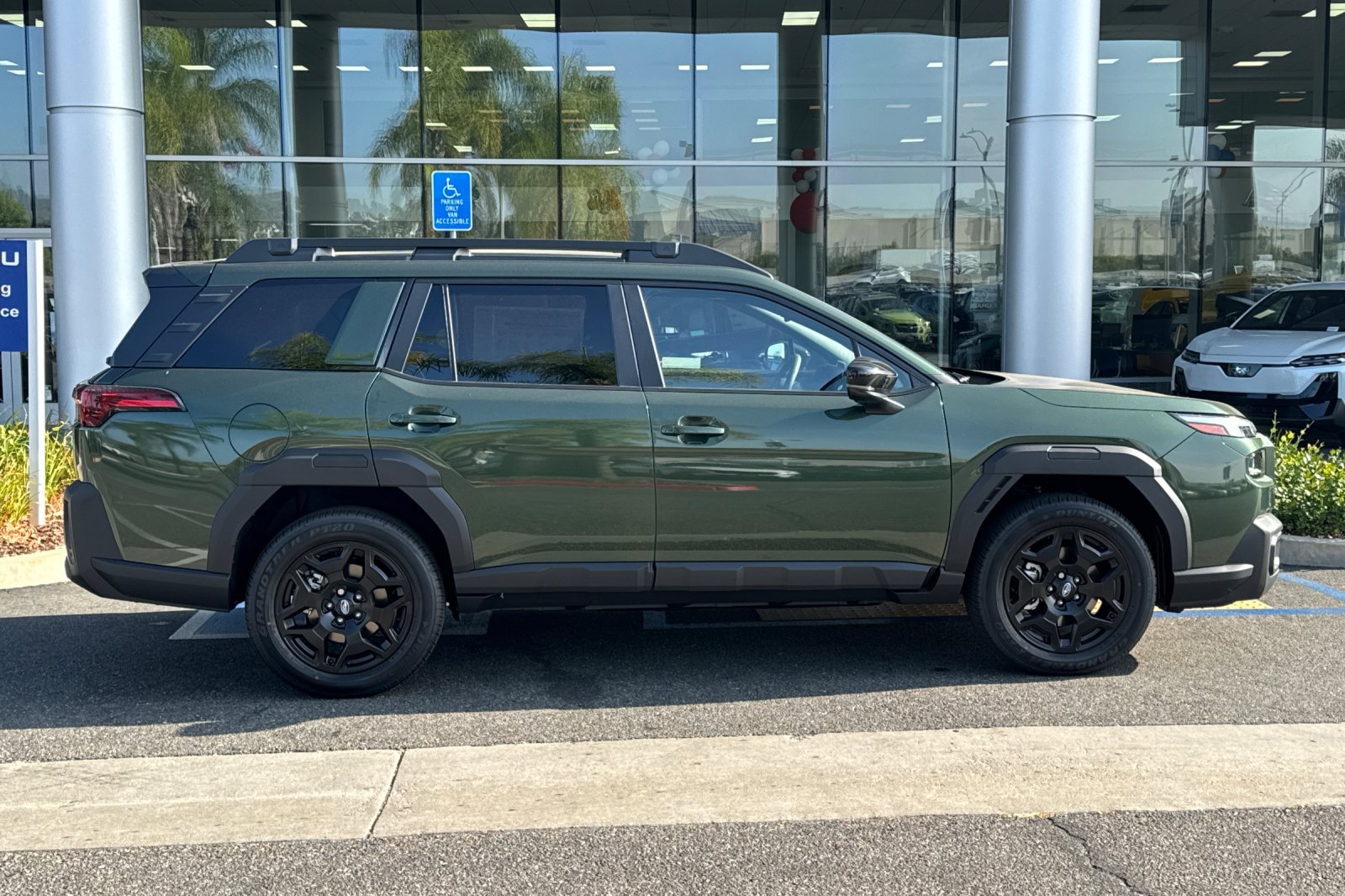 New 2026 Subaru Outback Limited AWD/4WD image 3