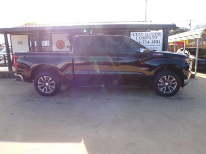 Used 2021 Chevrolet Silverado 1500 LT w/ Z71 Off-Road Package