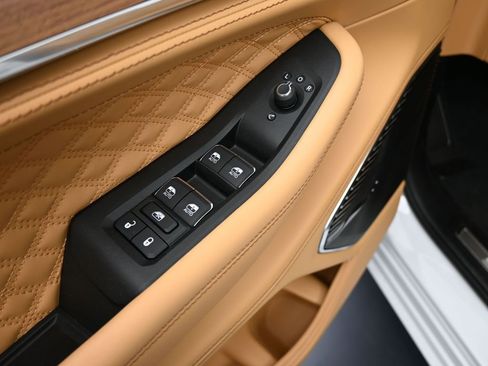 New 2025 Jeep Grand Cherokee L Summit image 14