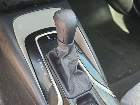 Used 2020 Toyota Corolla LE w/ LE Premium Package FWD image 13