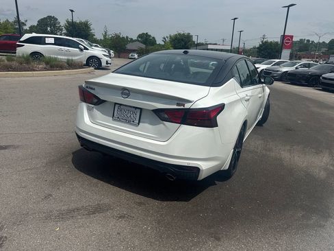 New 2026 Nissan Altima 2.5 SR w/ SR Premium Package FWD image 8