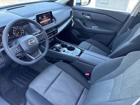 New 2026 Nissan Rogue SV FWD image 10