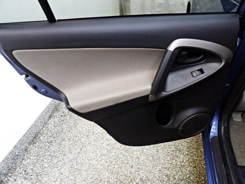 Used 2008 Toyota RAV4 2WD image 9