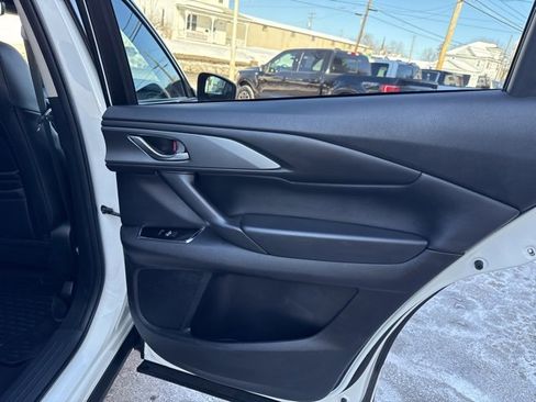 Used 2023 MAZDA CX-9 Touring Plus image 34