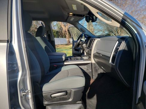 Used 2014 RAM 2500 Lone Star image 40