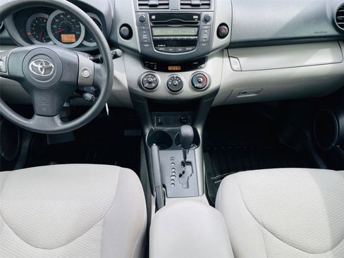 Used 2011 Toyota RAV4 2WD w/ Upgrade Value Pkg image 28