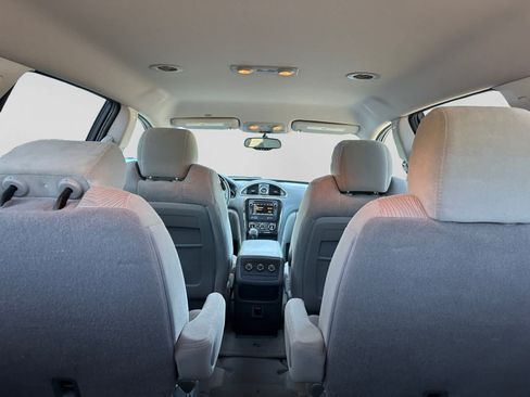 Used 2016 Buick Enclave Convenience FWD image 23