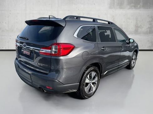 Used 2019 Subaru Ascent Premium image 5