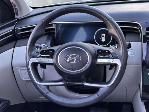 Certified 2023 Hyundai Tucson Limited image 19