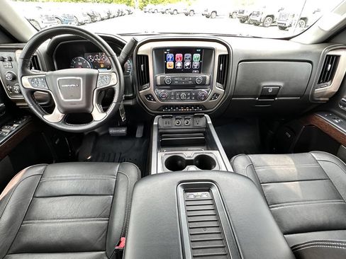 Certified 2018 GMC Sierra 1500 Denali w/ Denali Ultimate Package AWD/4WD image 30