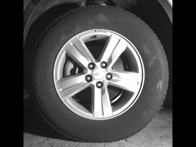 Used 2021 Chevrolet Trax LS w/ Tint and Cruise Package AWD/4WD image 13