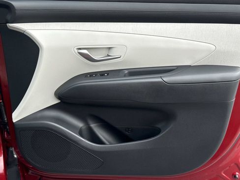 Certified 2025 Hyundai Tucson SEL image 18